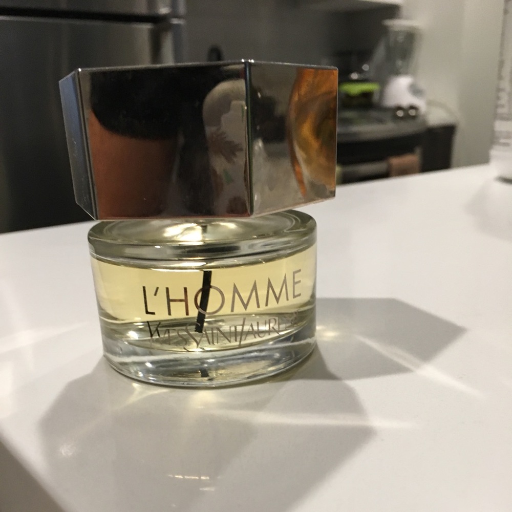 Yves Saint Laurent L'Homme EUA DE TOILETTE